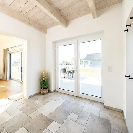 Exklusives Grosses - Modern, Geraeumig, Nah Am Feriehus *