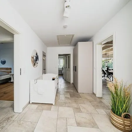 Exklusives Grosses - Modern, Geraeumig, Nah Am *