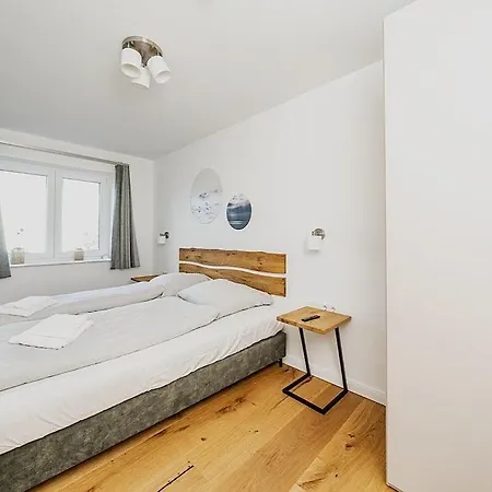 Exklusives Grosses - Modern, Geraeumig, Nah Am