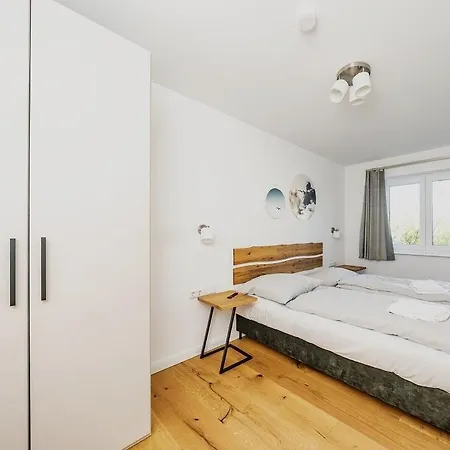 Exklusives Grosses - Modern, Geraeumig, Nah Am Feriehus *